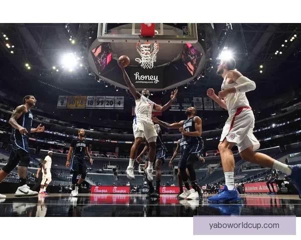 快船核心缺阵被逆转 墨菲三世独得27分力挽狂澜未果